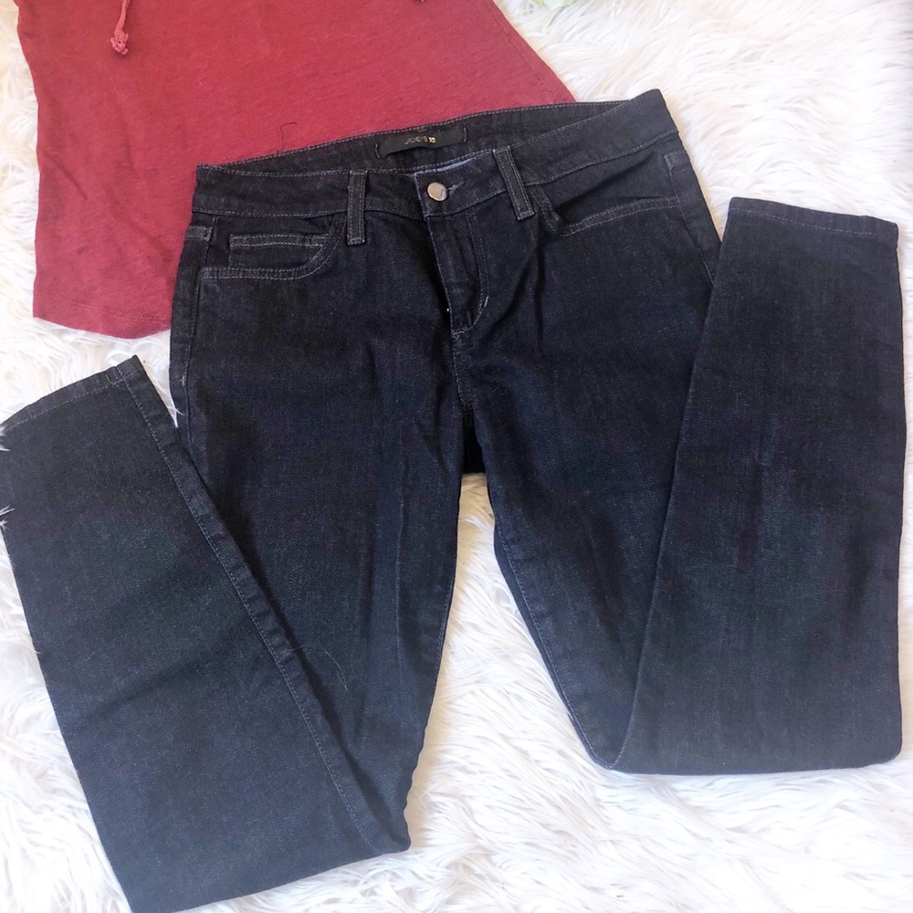 Joe’s Jeans skinny ankle fit jeans, sz 28